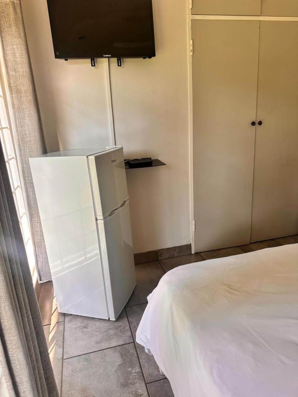 Woods Guest House Middelburg  Buitenkant foto